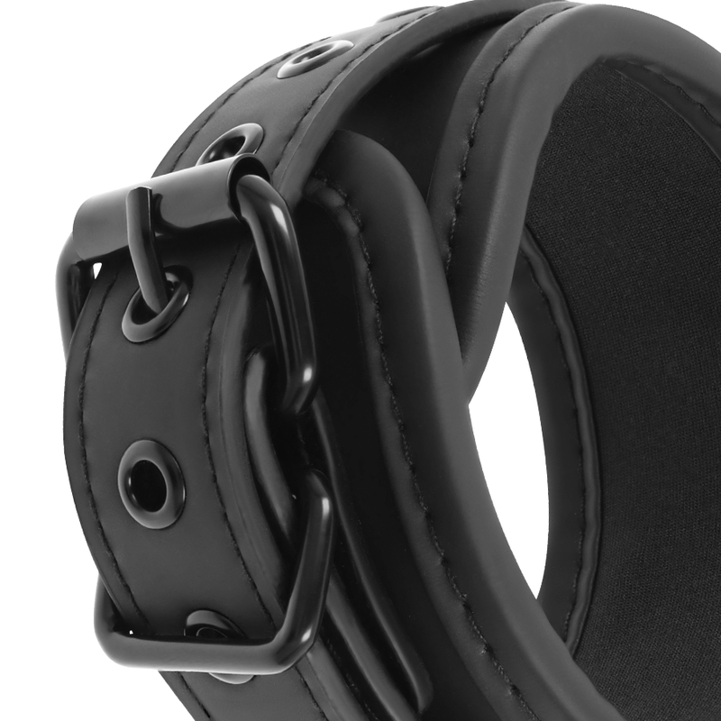 Fetish Submissive - Collana E Manette In Pelle Vegana Con Fodera In Neoprene - FETISH SUBMISSIVE BONDAGE - Manette e Polsini | erosidea.com