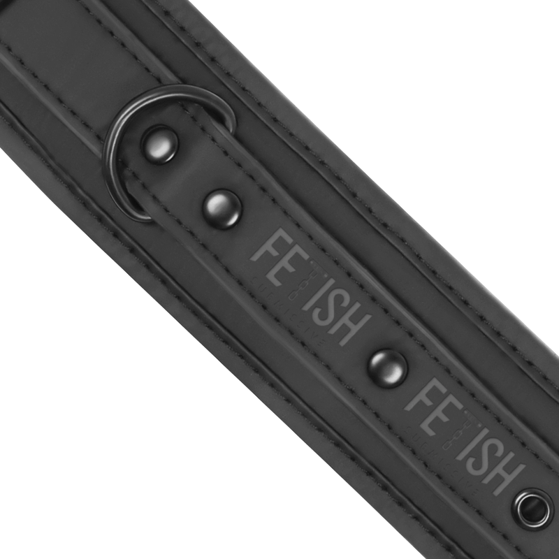 Fetish Submissive - Collana E Manette In Pelle Vegana Con Fodera In Neoprene - FETISH SUBMISSIVE BONDAGE - Manette e Polsini | erosidea.com