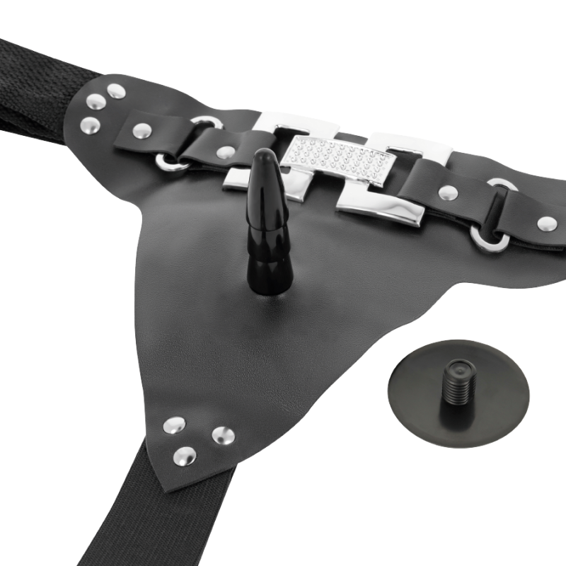 Harness Attraction - Deluxe Con Vibrazioni Realistiche 18 X 45 Cm - HARNESS ATTRACTION - Dildo Realistici | erosidea.com