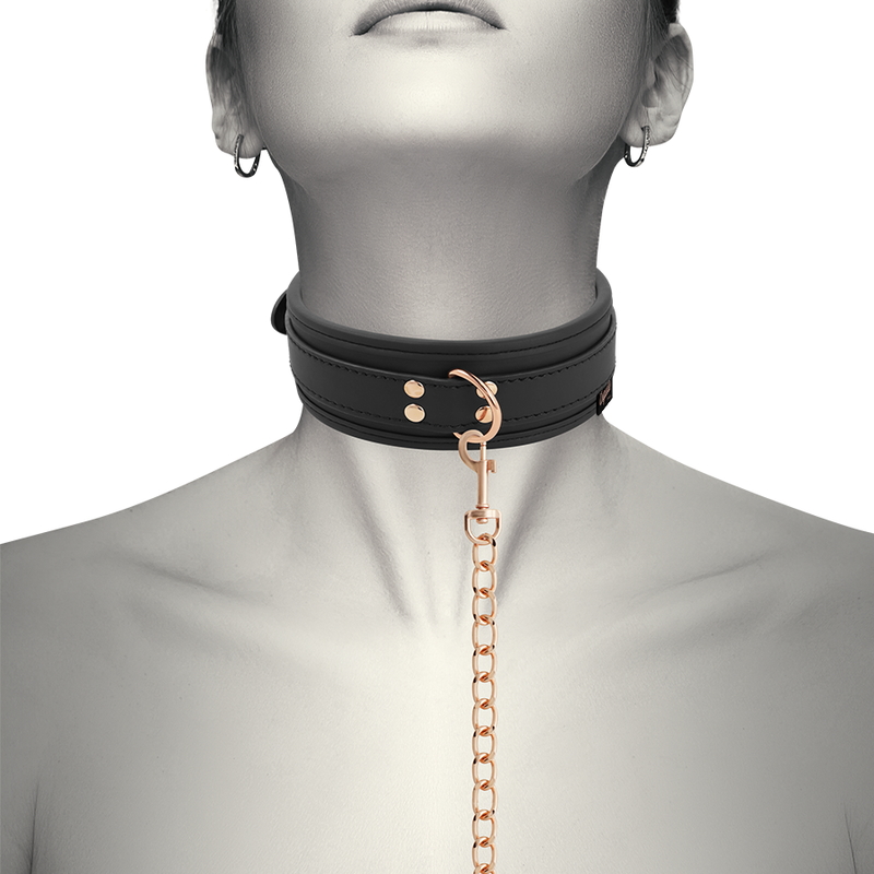 Coquette Chic Desire - Collana In Pelle Fantasia Vegana Con Cinturino E Fodera In Neoprene - COQUETTE FANTASY - Collari e Guinzagli | erosidea.com