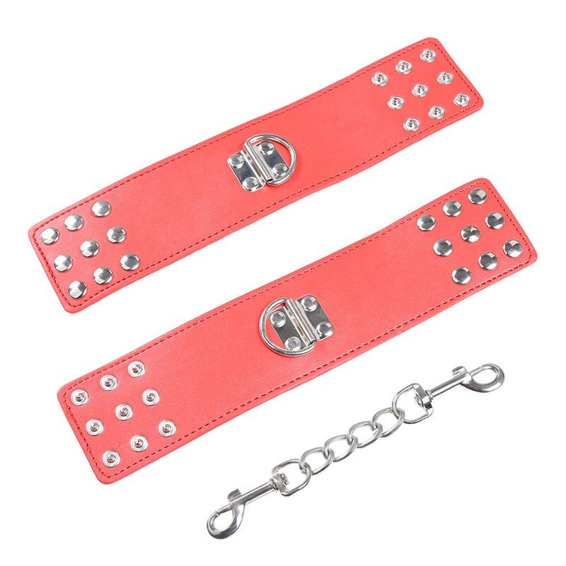 Ohmama Fetish - Manette Rosse Con Chiusura A Scatto - OHMAMA FETISH - Manette e Polsini | erosidea.com