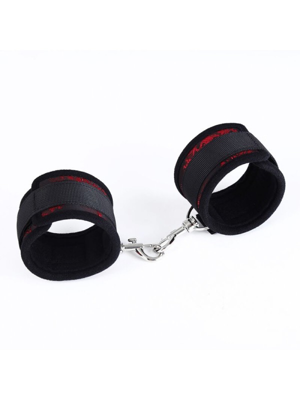 Ohmama Fetish - Scandalo Manette Da Polso - OHMAMA FETISH - Manette e Polsini | erosidea.com