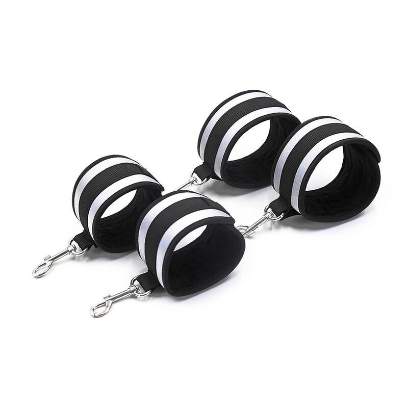 Ohmama Fetish - Polsini Da Polso Grigio - OHMAMA FETISH - Manette e Polsini | erosidea.com