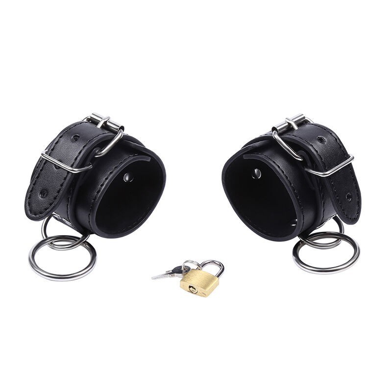 Ohmama Fetish - Fermapolso Bloccato O-Ring - OHMAMA FETISH - Manette e Polsini | erosidea.com