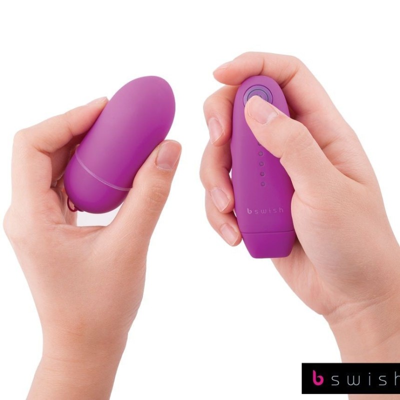 Vibratore B Swish Bullet Con Telecomando Lilla Unleashed - B SWISH - Vibratori Mini | erosidea.com