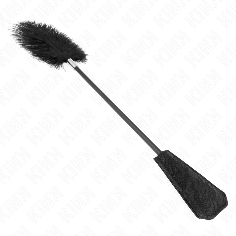 Kink - Piume Di Struzzo Per Solletico Con Pizzo Pallet 56 Cm - KINK IMPACT & TOUCH - Fruste e Sculacciatori | erosidea.com