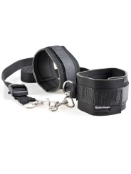 Set Di Polsino E Anello Di Fantasia Fetish - PIPEDREAMS - Manette e Polsini | erosidea.com