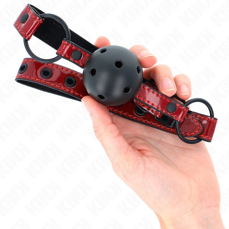 Kink - Palla In Similpelle Lucida 4.5 Cm Gag 63.5 X 2 Cm Regolabile 41 X 59 Cm - KINK COLLAR & GAG - Ball Gag e Bavagli | erosidea.com