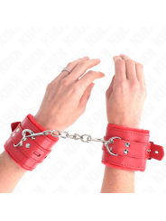 Kink - Polsini Imbottiti In Pelliccia Con Fori Quadri Rosso E Cintura Rossa Regolabile 17-29 Cm X 6 Cm - KINK WRIST RESTRAINT - Manette e Polsini | erosidea.com
