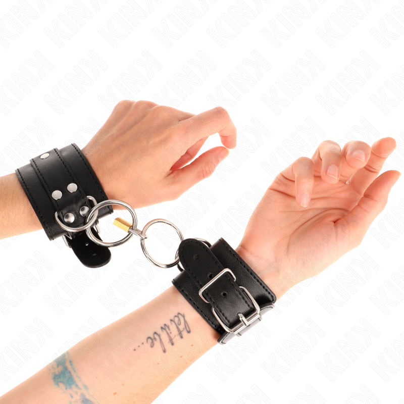 Kink - Fermapolso Con Bloccaggio O-Ring Nero Regolabile 20-28 Cm X 55 Cm - KINK WRIST RESTRAINT - Manette e Polsini | erosidea.com