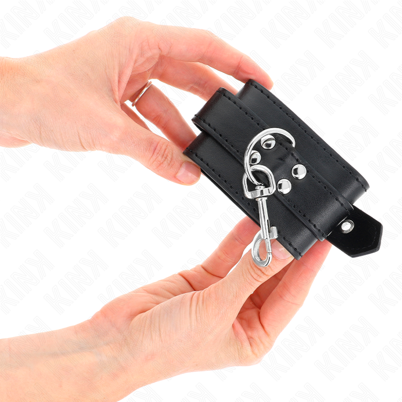 Kink - Polso Con Borchie 35 X 6 Cm - KINK WRIST RESTRAINT - Manette e Polsini | erosidea.com