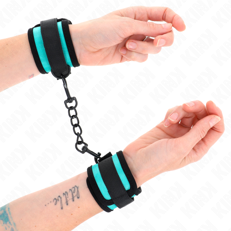 Kink - Tenuta Da Polso In Nylon Con Gancio E Loop Nero-Blu Regolabile 18-32 Cm X 5 Cm - KINK WRIST RESTRAINT - Manette e Polsini | erosidea.com