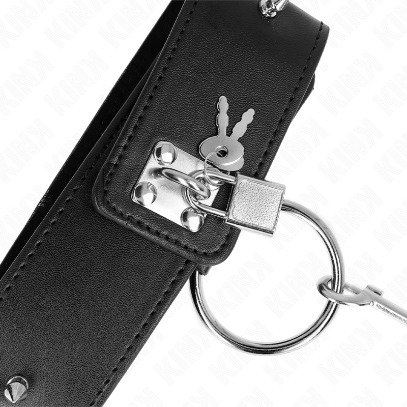 Kink - Collana 65 Cm Con Guinzaglio Con Borchie Argento Modello 2 Regolabile 36-43 Cm X 5 Cm - KINK COLLAR & GAG - Collari e Guinzagli | erosidea.com