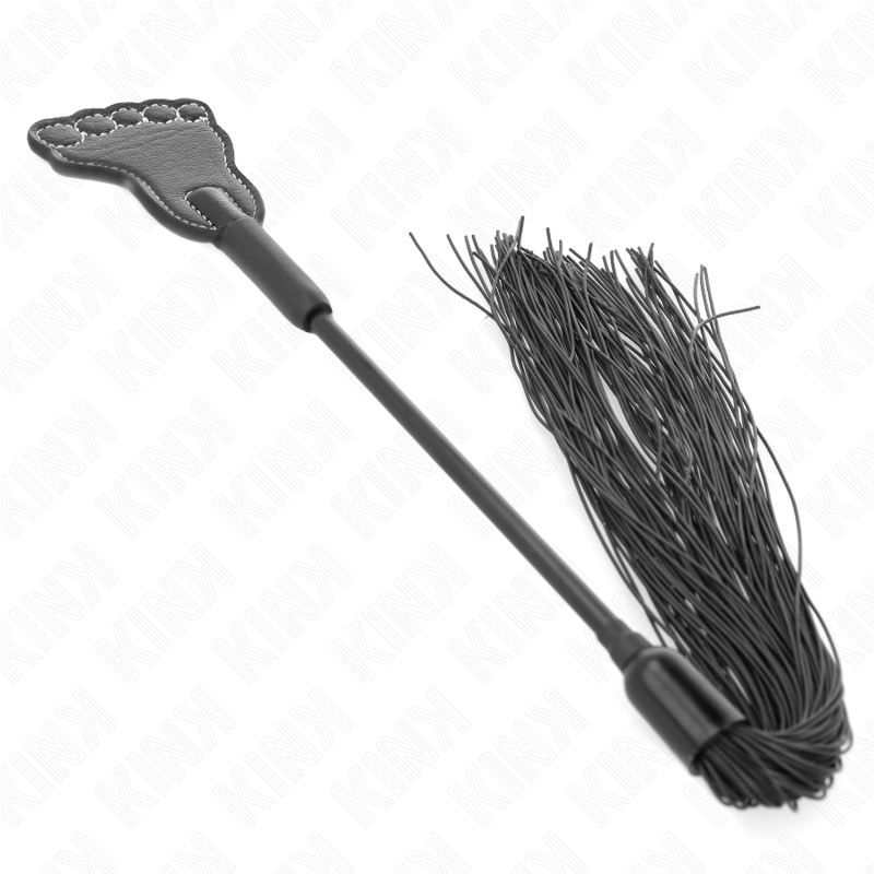 Kink - Pagaia A Piede Con Frusta Nappa 31 Cm - KINK IMPACT & TOUCH - Fruste e Sculacciatori | erosidea.com