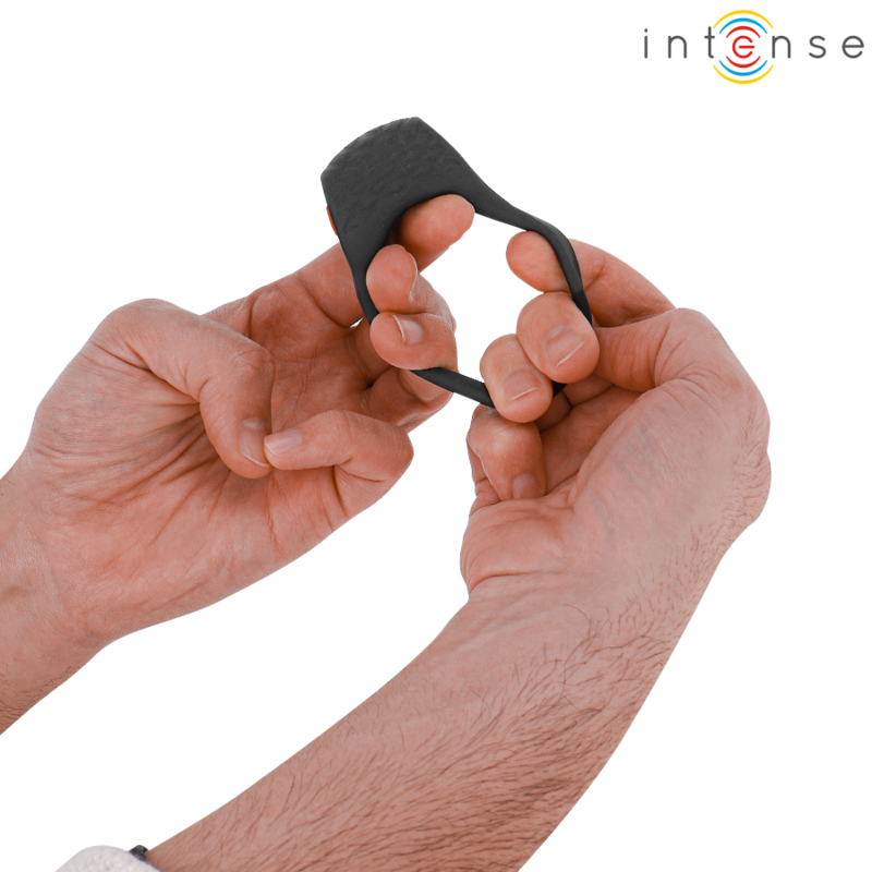 Intense - Vibratore Clover Anello Per Pene 10 Vibrazioni Nero - INTENSE COUPLES TOYS - Vibratori | erosidea.com