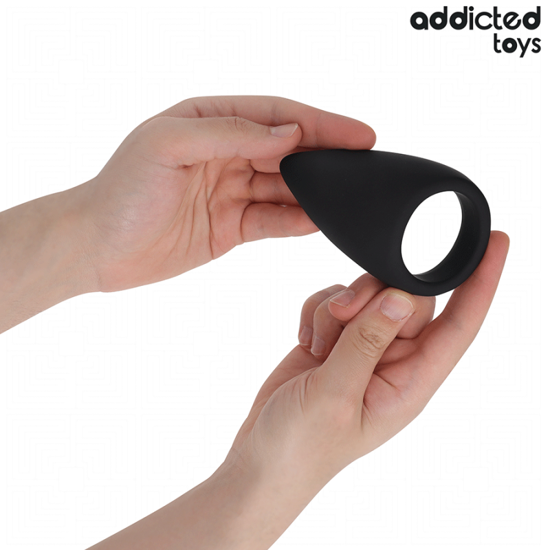 Addicted Toys - Anello Pene A Forma Di Lacrima - Addicted Toys - Guaine e Prolunghe | erosidea.com